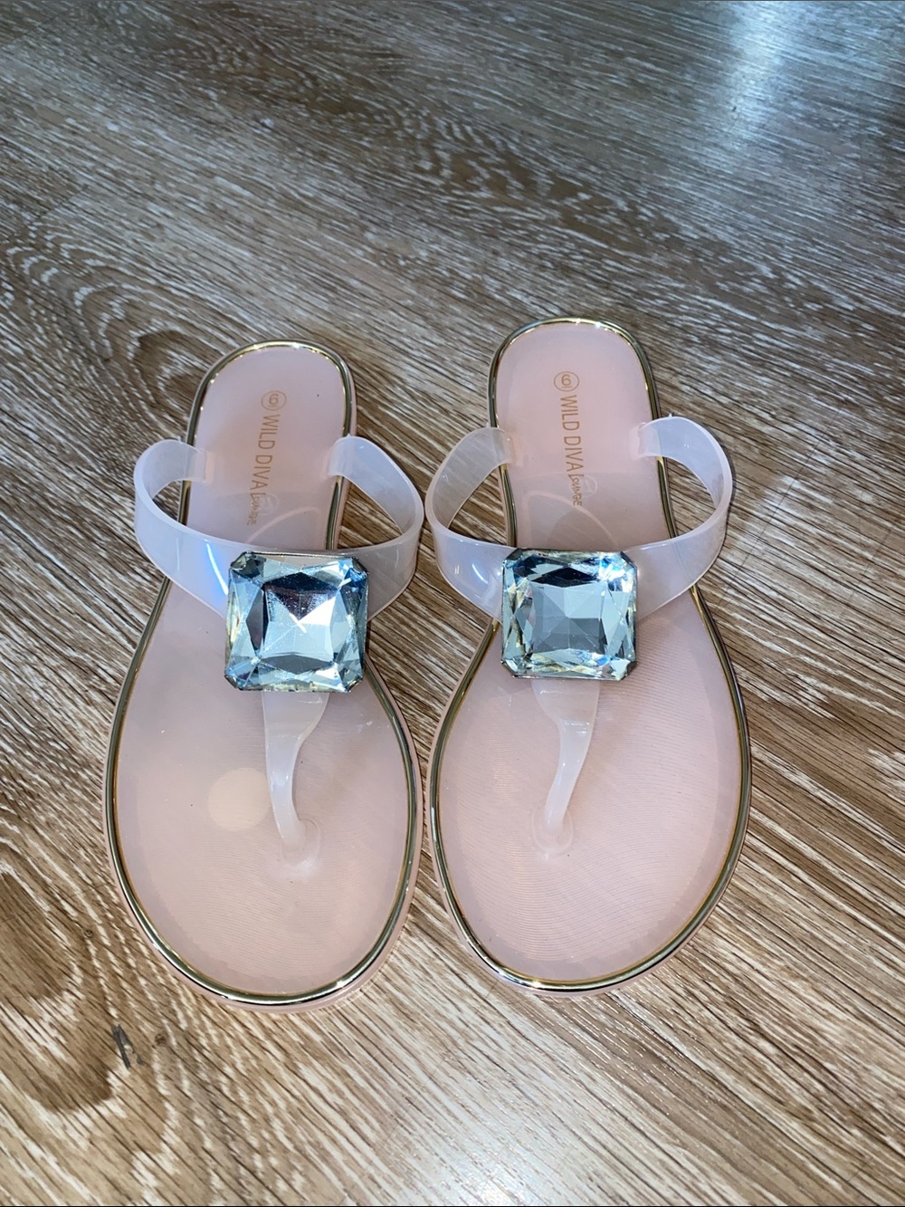 Wild Diva Pink Jelly Thong Sandals with Gem Accent